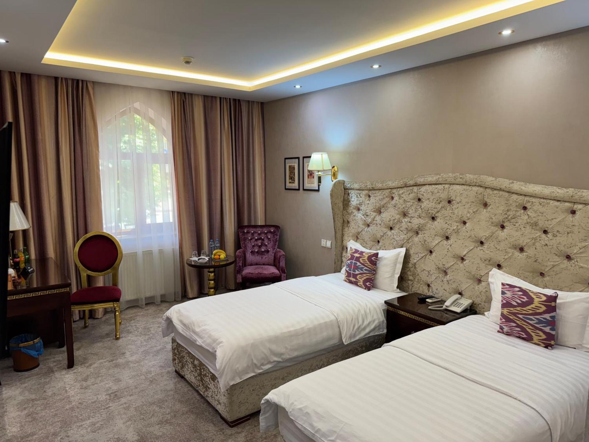 Emirhan Hotel ซามาร์คันด์ ภายนอก รูปภาพ
