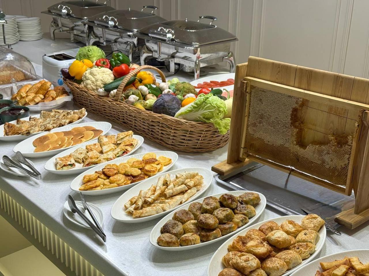 Emirhan Hotel ซามาร์คันด์ ภายนอก รูปภาพ
